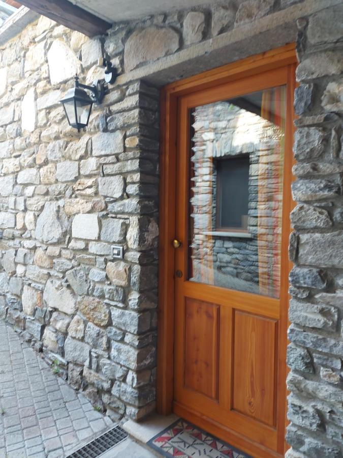 La Taverna Alloggio Ad Uso Turistico - Vda -Sarre - Cir- 0073 Aosta Ngoại thất bức ảnh
